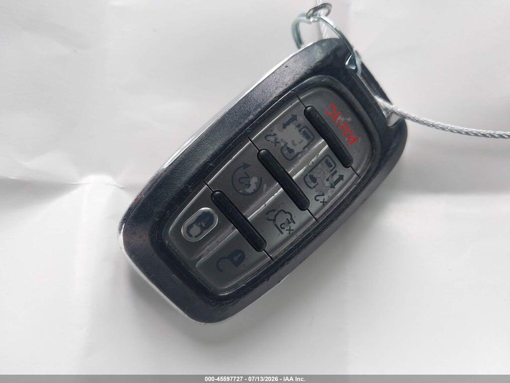 2C4RC1L74HR764352 2017 CHRYSLER PACIFICA HYBRID photo no. 11