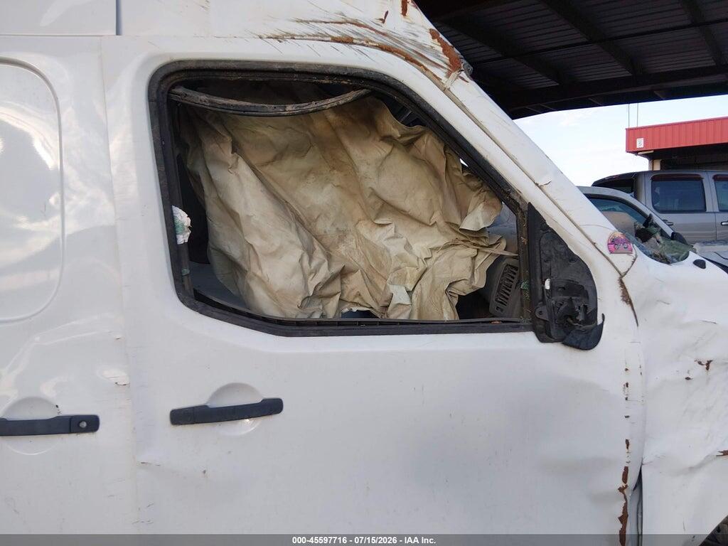 1N6BF0LY8LN810487 2020 NISSAN NV CARGO NV2500 HD photo no. 5