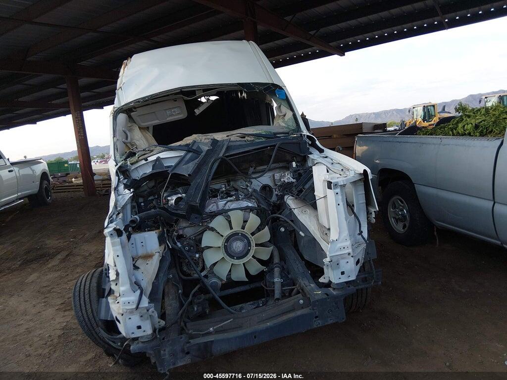 1N6BF0LY8LN810487 2020 NISSAN NV CARGO NV2500 HD photo no. 6