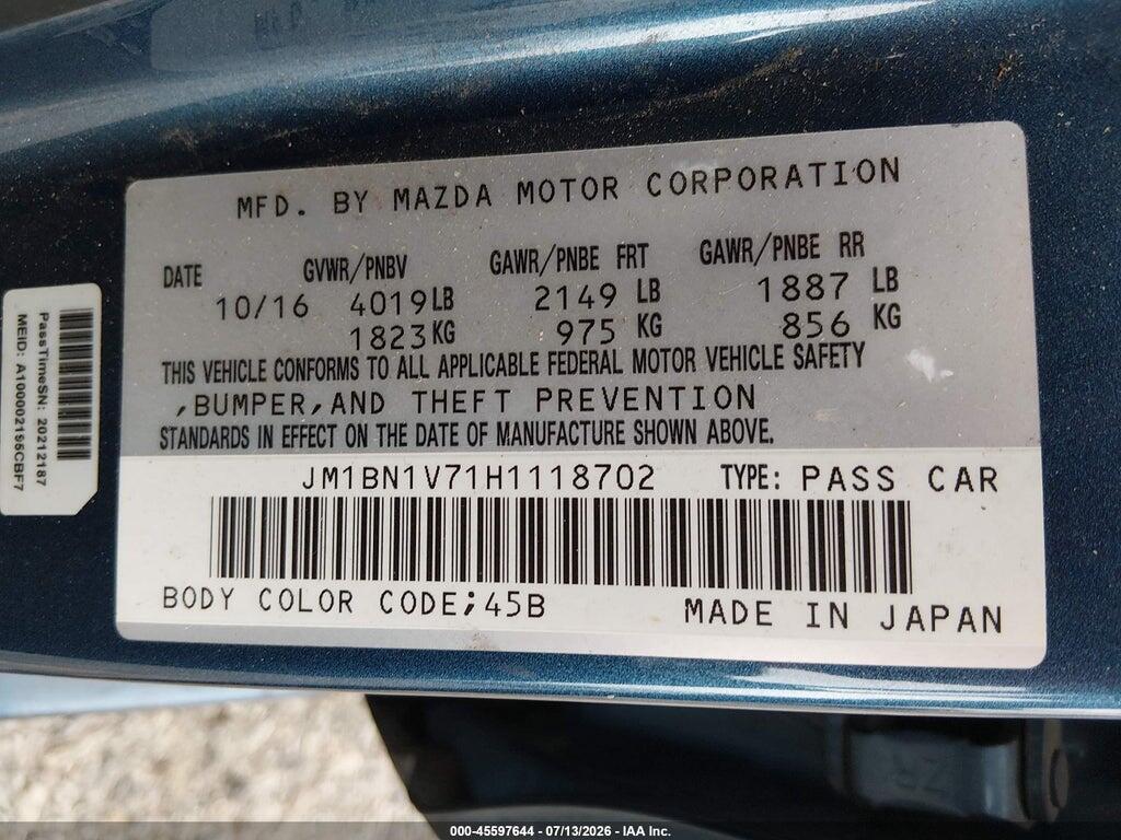JM1BN1V71H1118702 2017 MAZDA MAZDA3 photo no. 9