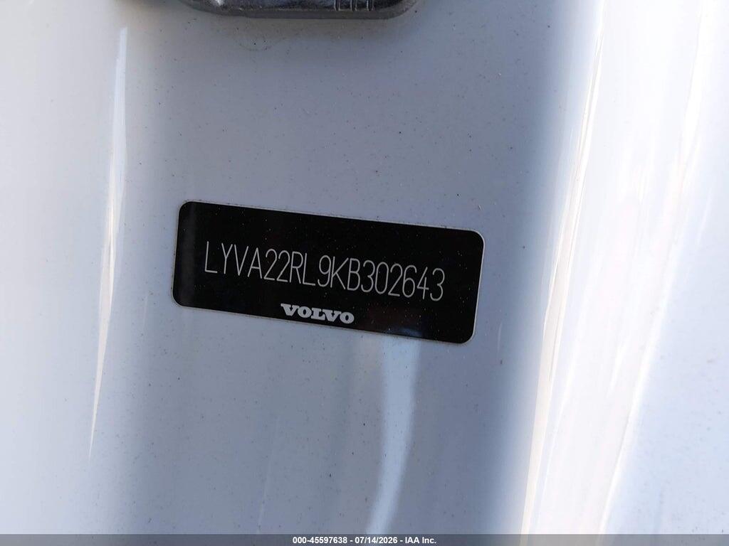 LYVA22RL9KB302643 2019 VOLVO XC60 photo no. 9