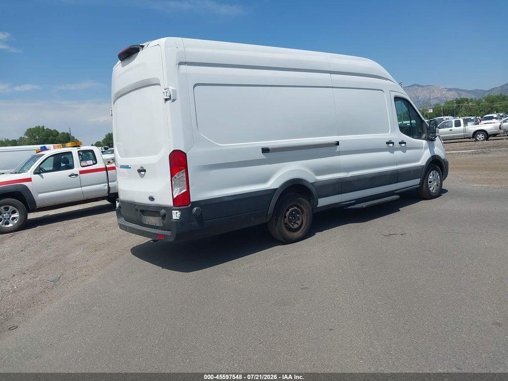 1FTBW3XK5NKA22507 2022 FORD E-TRANSIT-350 CARGO VAN photo no. 4