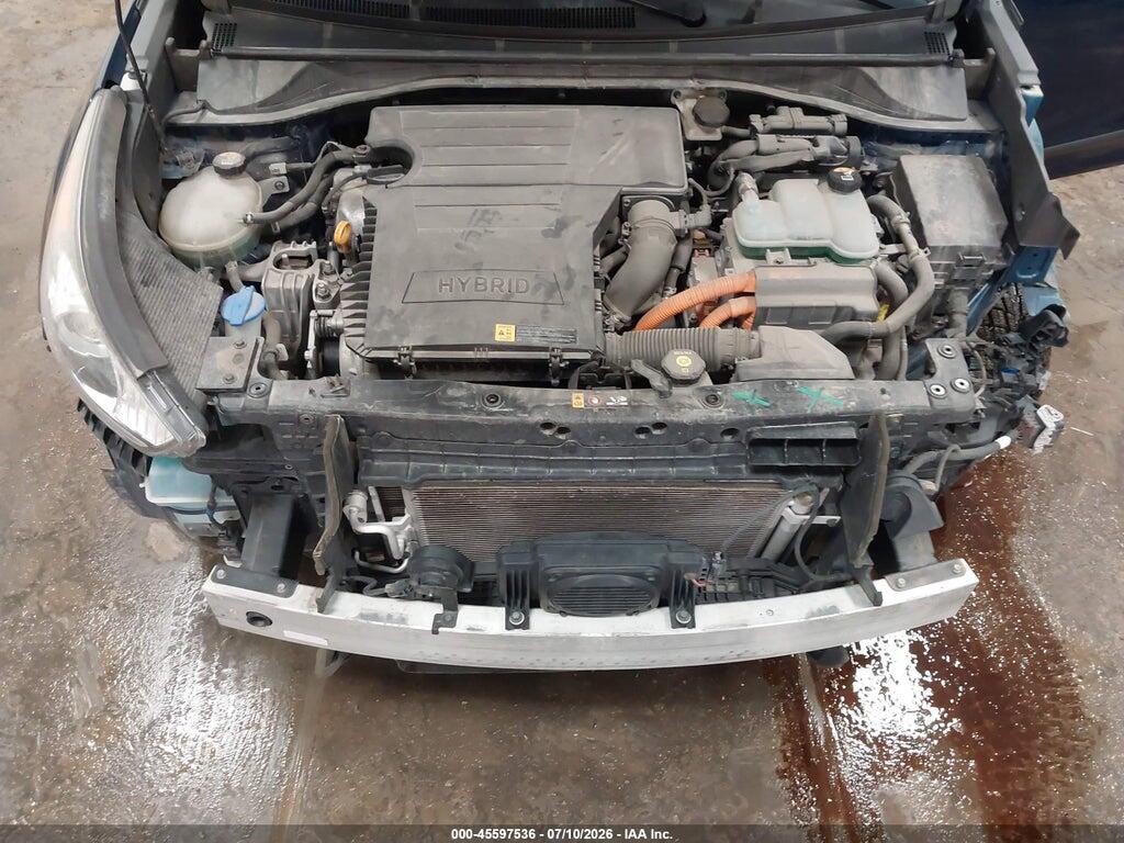 KNDCC3LC6H5045972 2017 KIA NIRO photo no. 10