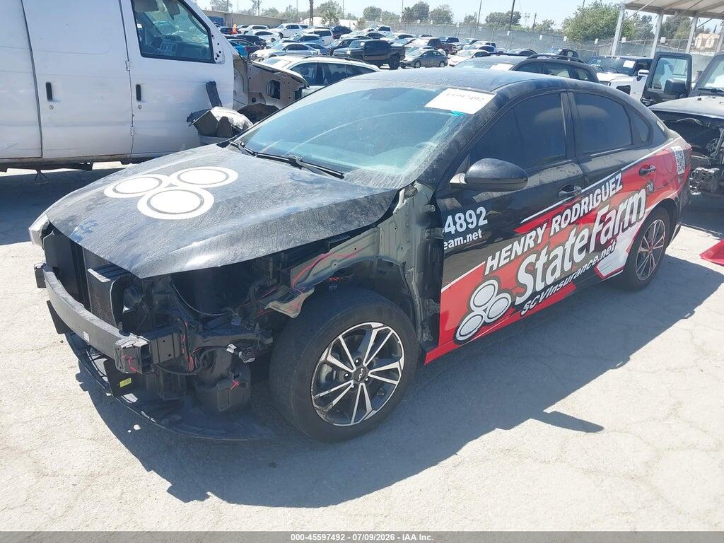 3KPF24AD5PE555105 2023 KIA FORTE photo no. 2