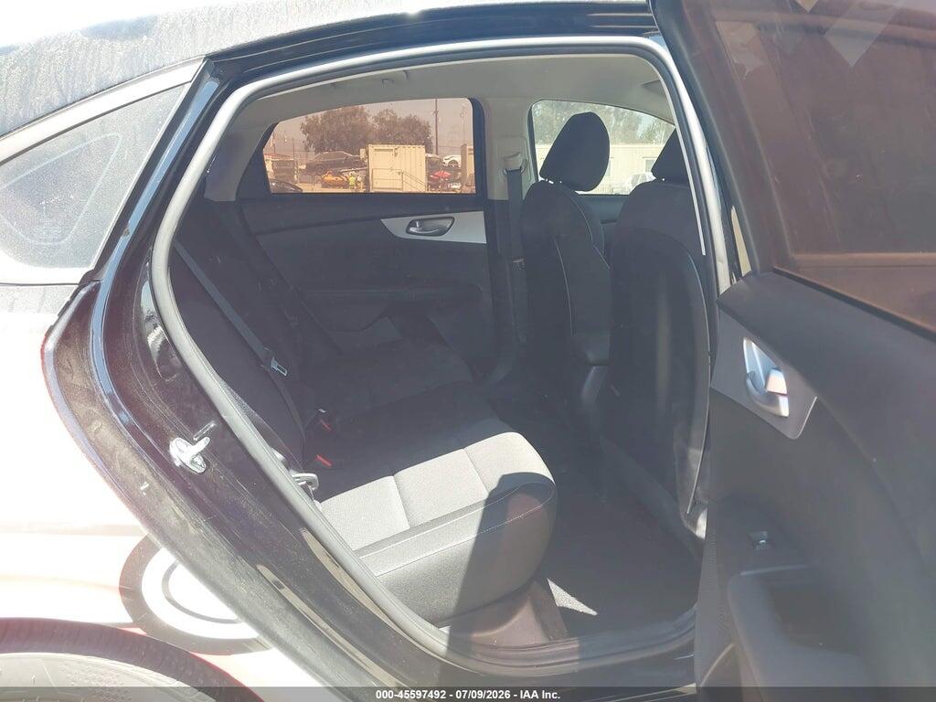 3KPF24AD5PE555105 2023 KIA FORTE photo no. 8