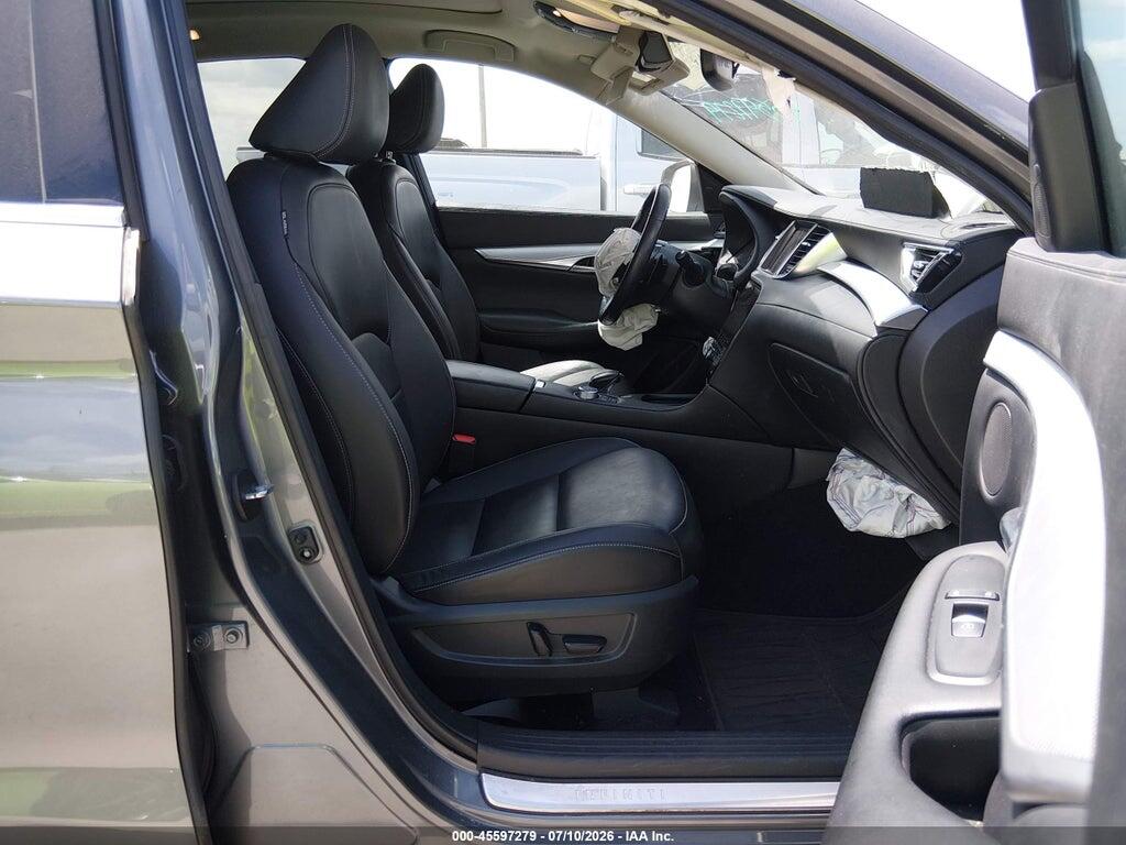 3PCAJ5M13LF113996 2020 INFINITI QX50 photo no. 5