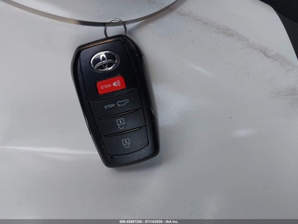 5YFP4MCE5TP269445 2026 TOYOTA COROLLA photo no. 11