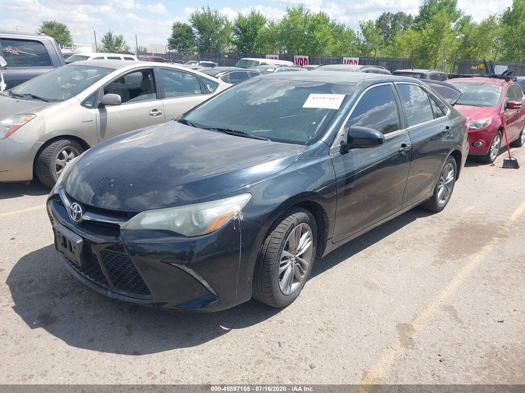 4T1BF1FK4FU033098 2015 TOYOTA CAMRY photo no. 2