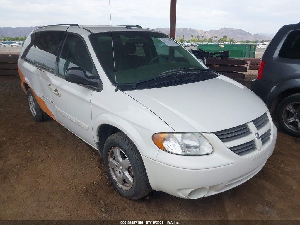 2D4GP44L65R476856 2005 DODGE CARAVAN photo no. 1