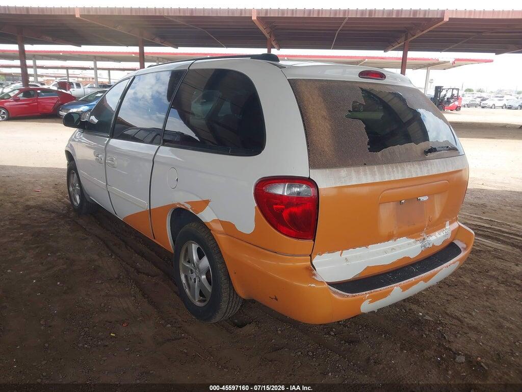 2D4GP44L65R476856 2005 DODGE CARAVAN photo no. 3