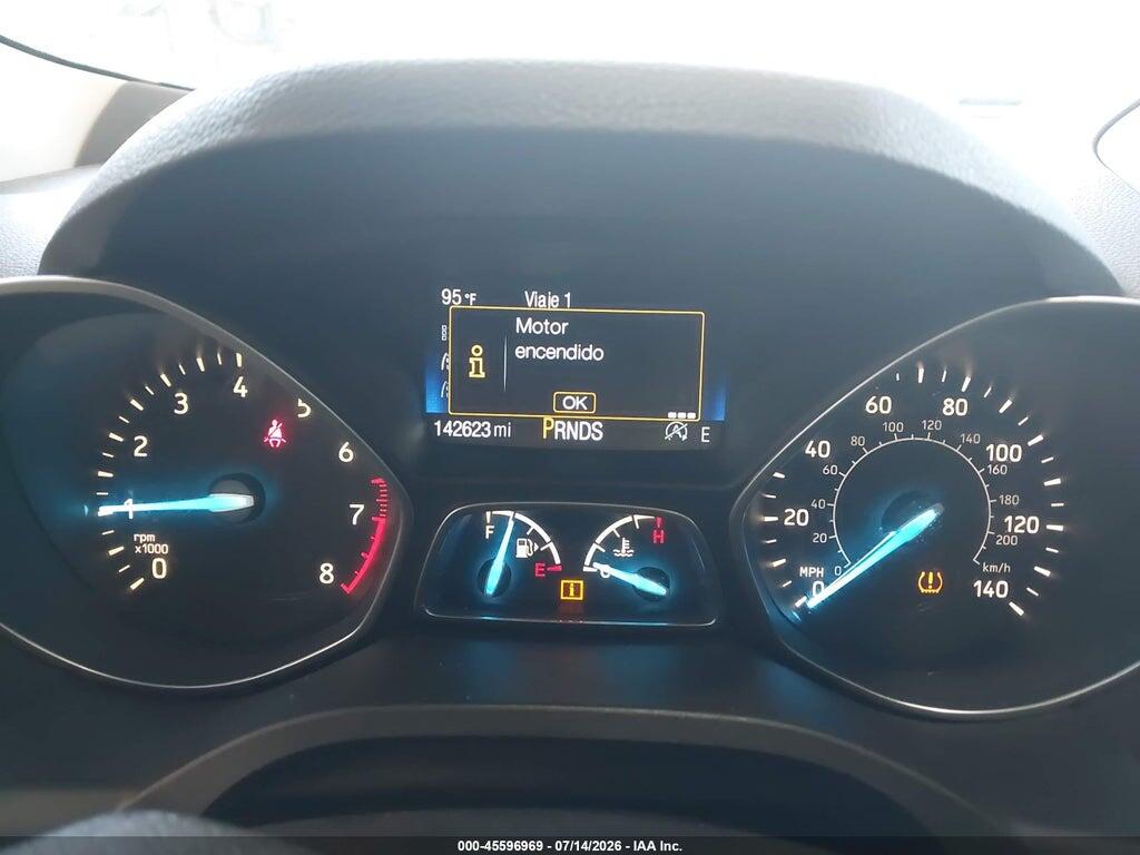1FMCU9G92HUC03370 2017 FORD ESCAPE photo no. 7