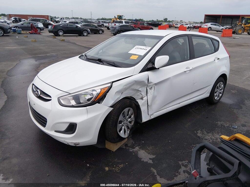 KMHCT5AEXFU213739 2015 HYUNDAI ACCENT photo no. 2