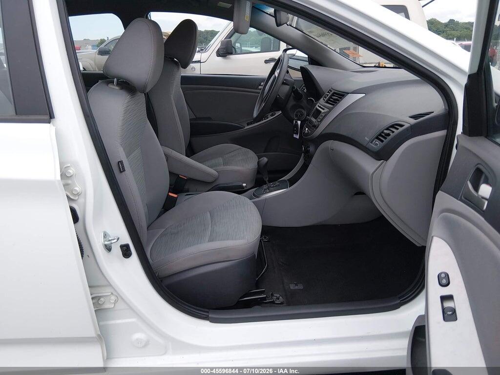 KMHCT5AEXFU213739 2015 HYUNDAI ACCENT photo no. 5