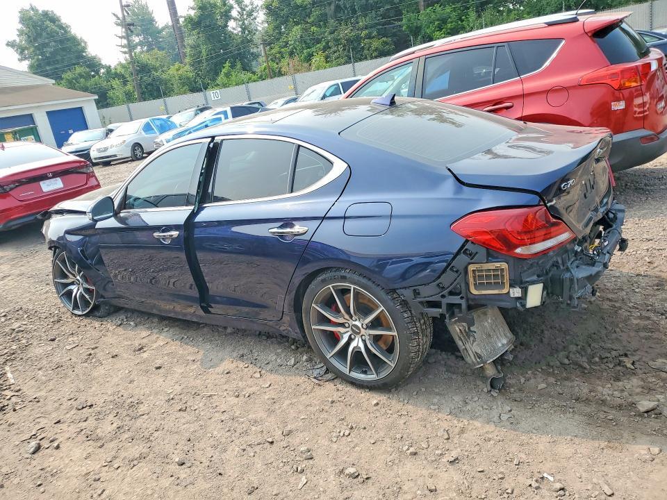 2021 GENESIS G70 3.3T — Фото 2 из 13