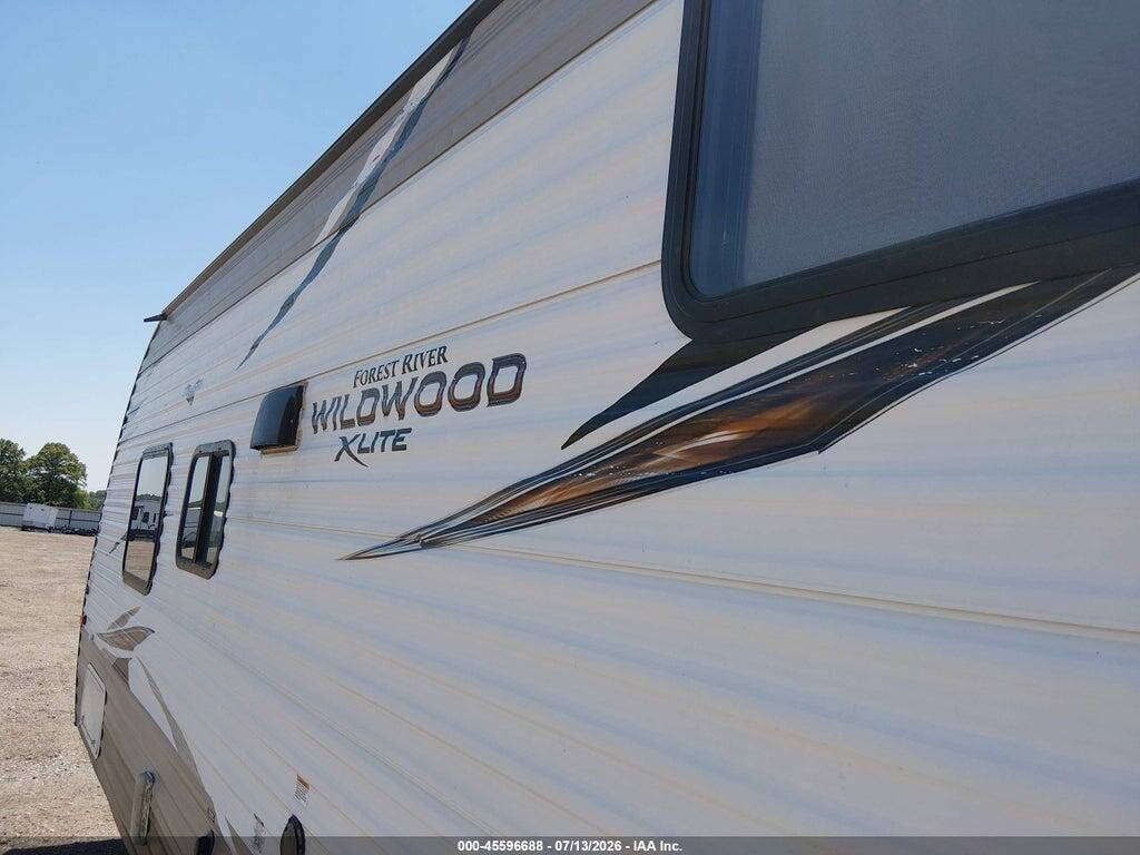 4X4TWDV26J7359014 2018 FOREST RIVER WILDWOOD X-LITE 201BHXL TRAVEL TRAILER photo no. 6