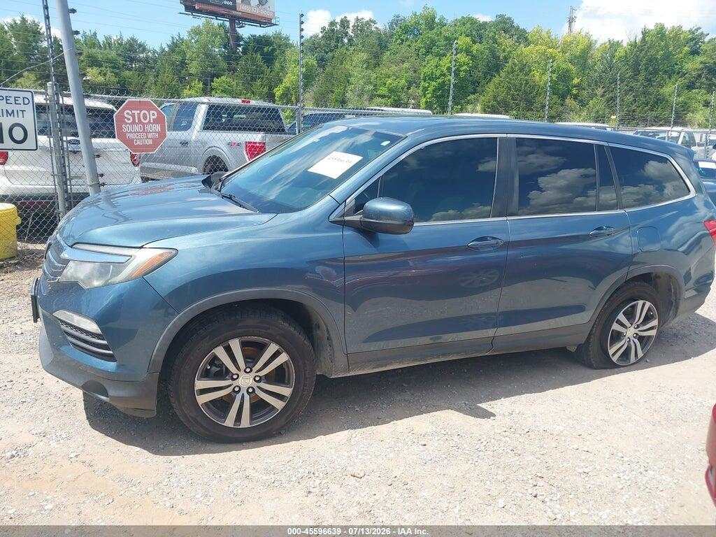 5FNYF5H50JB025112 2018 HONDA PILOT photo no. 2