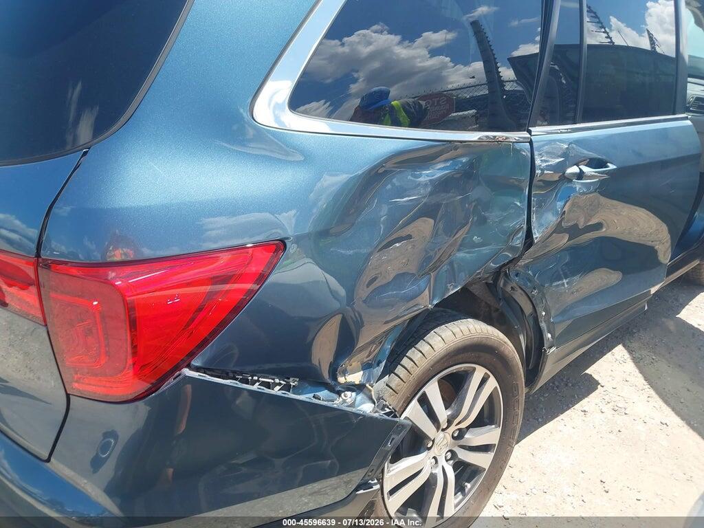 5FNYF5H50JB025112 2018 HONDA PILOT photo no. 6