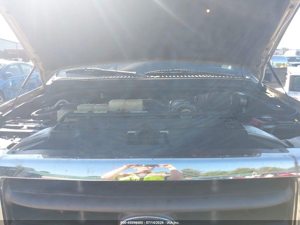 1FTSW31F81EA56798 2001 FORD F-350 photo no. 10