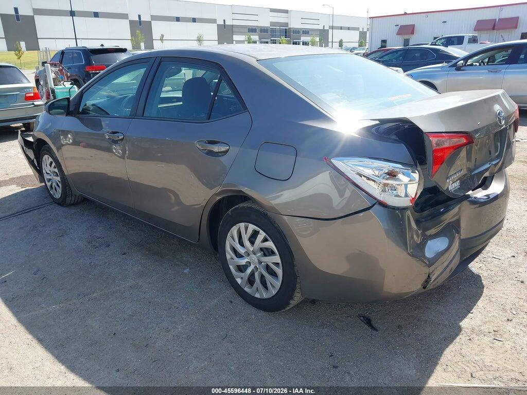 5YFBURHE1JP804414 2018 TOYOTA COROLLA photo no. 3