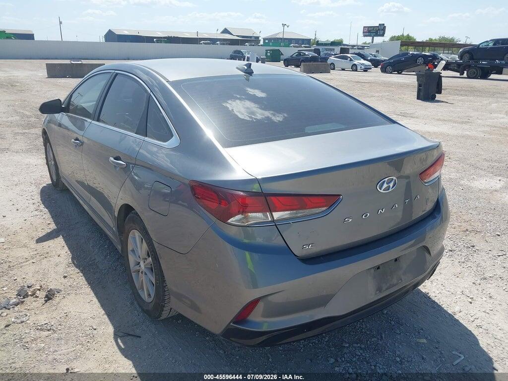 5NPE24AF2KH743940 2019 HYUNDAI SONATA photo no. 3