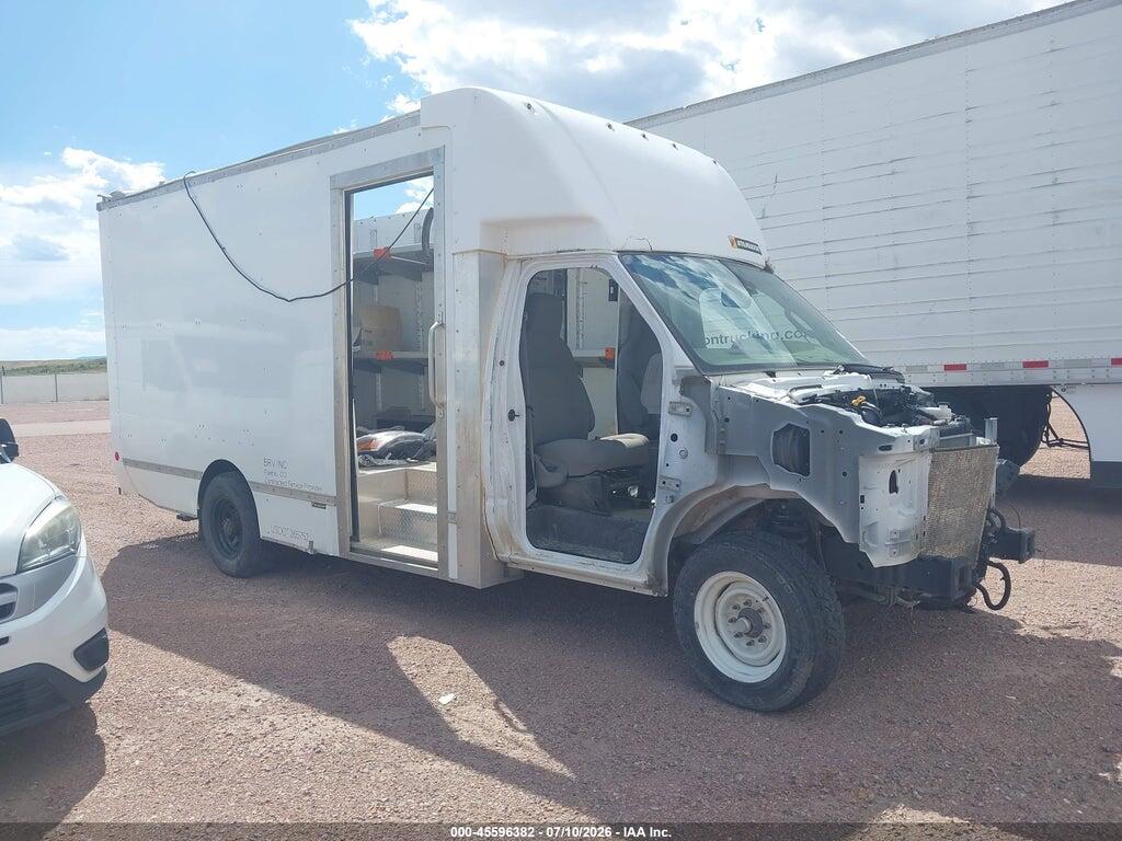 1FDWE3FN0NDC19827 2022 FORD E-350 CUTAWAY photo no. 1