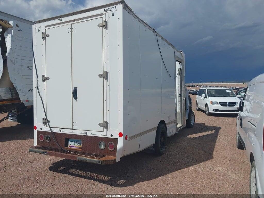 1FDWE3FN0NDC19827 2022 FORD E-350 CUTAWAY photo no. 4