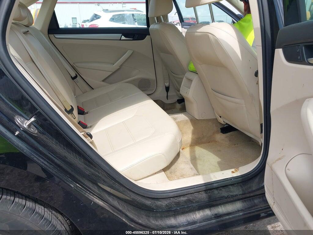 1VWAT7A35FC117395 2015 VOLKSWAGEN PASSAT photo no. 8
