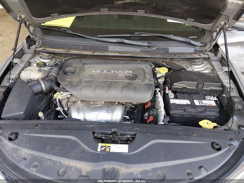 1C3CCCAB6FN629932 2015 CHRYSLER 200 photo no. 10