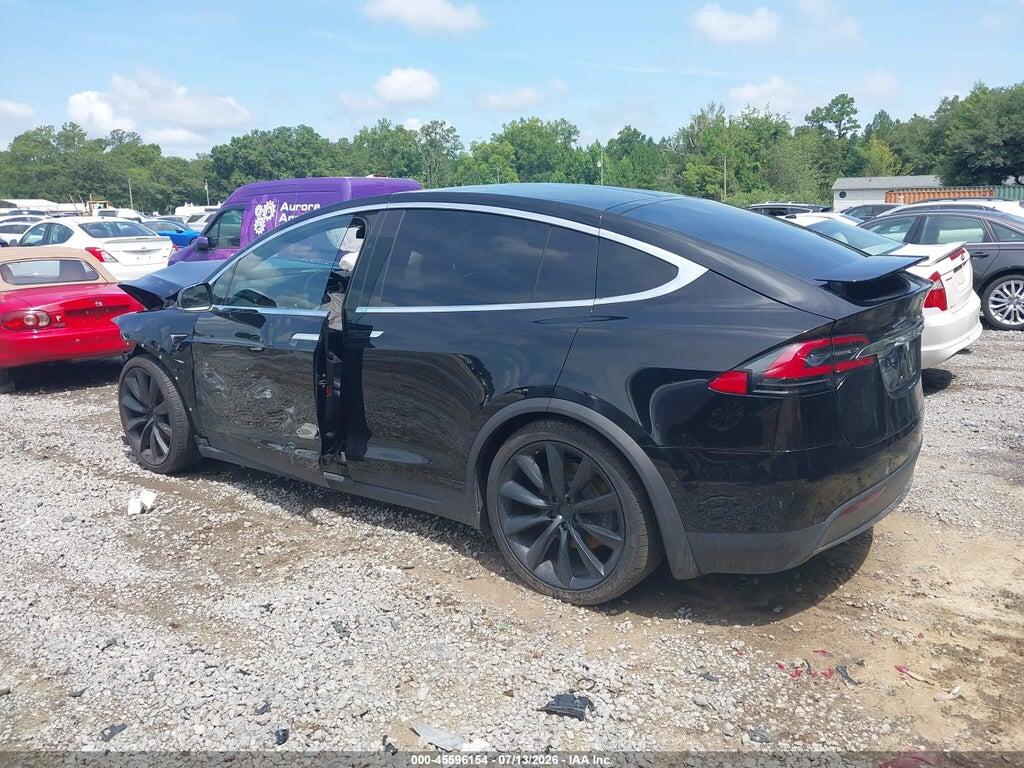 5YJXCDE21LF283683 2020 TESLA MODEL X photo no. 3