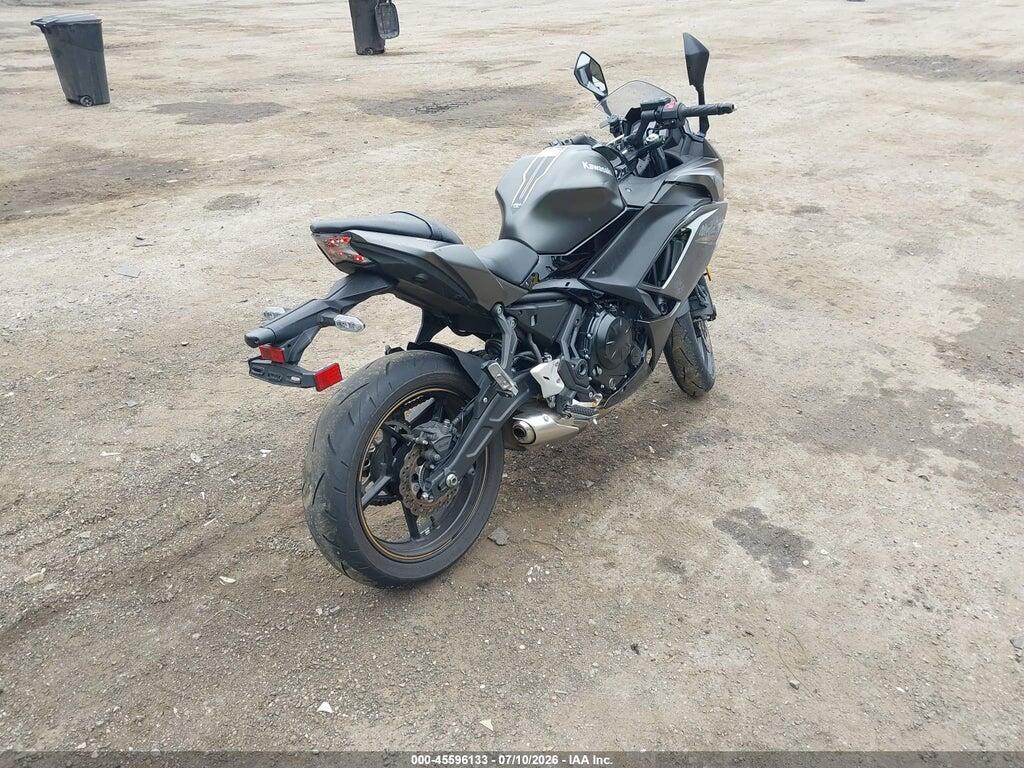 ML5EXER15PDA87453 2023 KAWASAKI EX650 photo no. 4