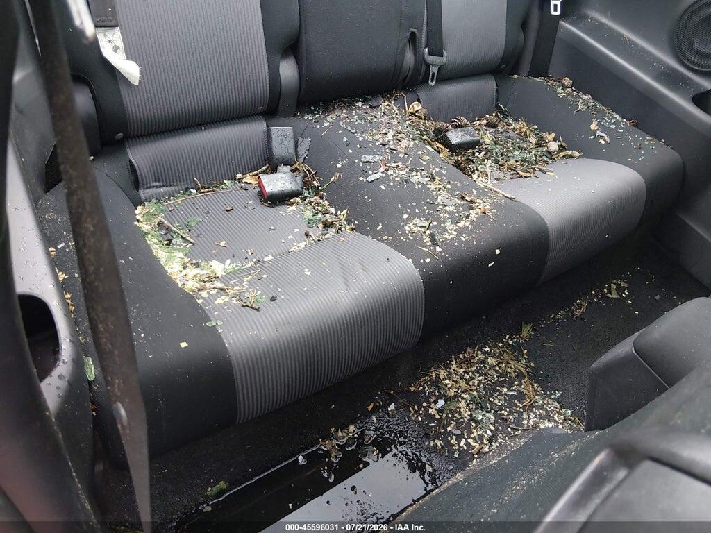 JTKJF5C7XFJ004318 2015 SCION TC photo no. 8