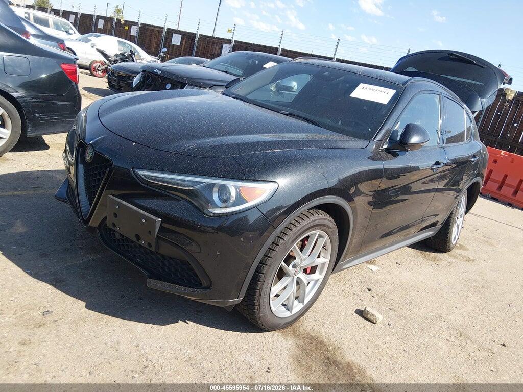 ZASFAKNN5J7B73357 2018 ALFA ROMEO STELVIO photo no. 2