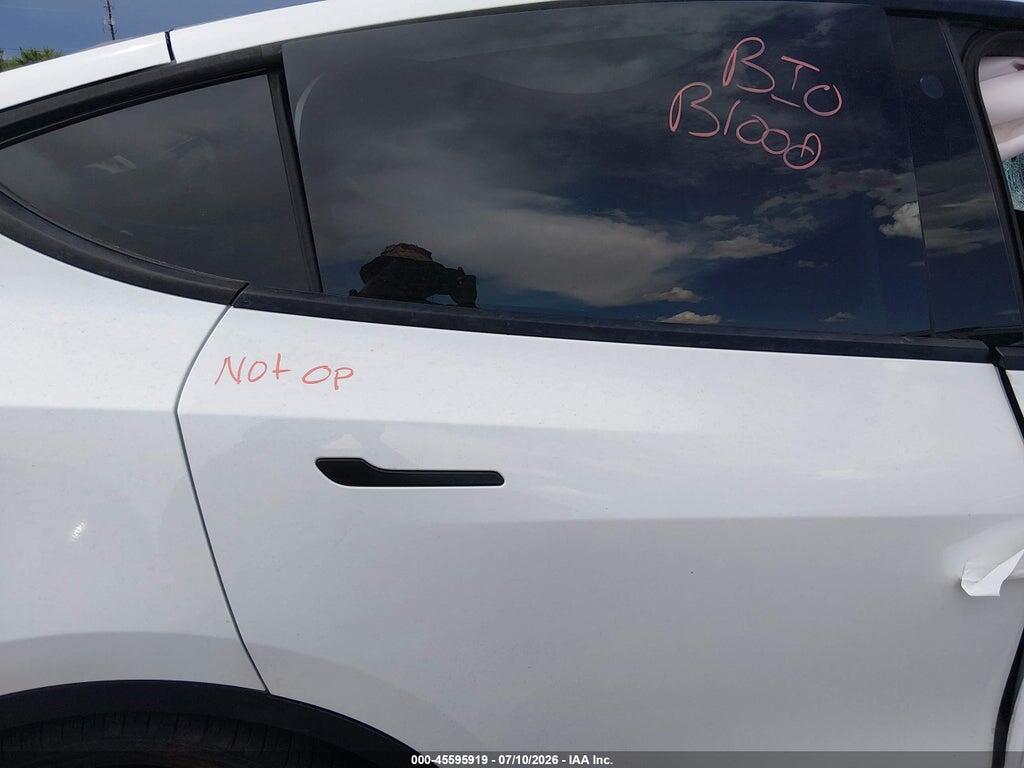 7SAYGDEE2NF331801 2022 TESLA MODEL Y photo no. 8