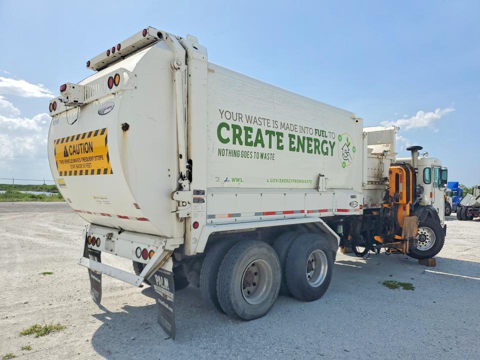 2019 PETERBILT 520 REFUSE TRUCK — Фото 3 из 12