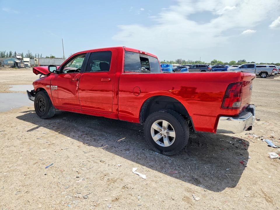 2019 RAM 1500 CLASSIC SLT — Фото 2 из 13