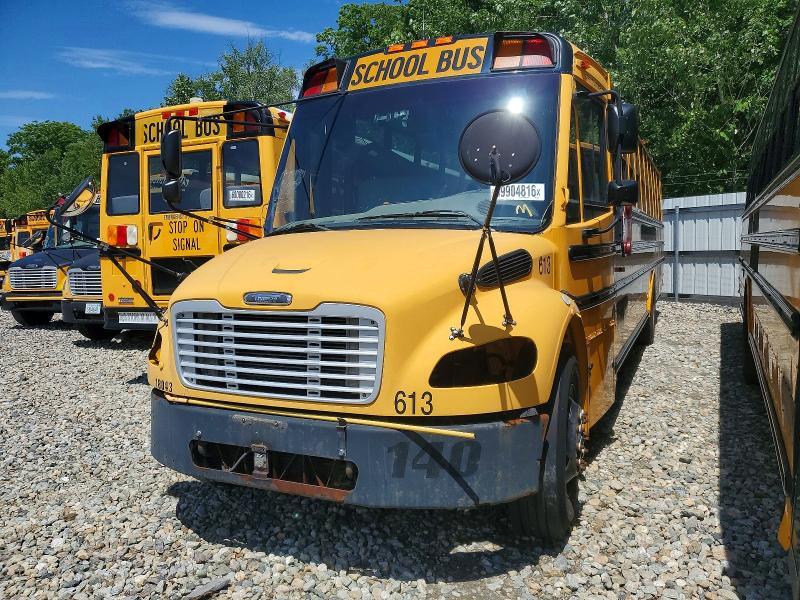 2010 THOMAS SAF-T-LINER C2 - SCHOOL BUS — Фото 2 из 10