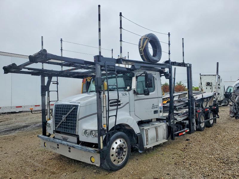 2014 VOLVO VAH CAR HAULER TRUCK — Фото 2 из 10