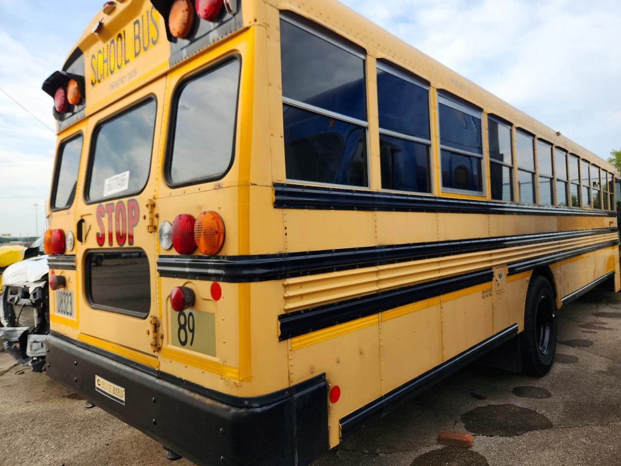 2012  SCHOOL BUS - SCHOOL BUS — Фото 4 из 10