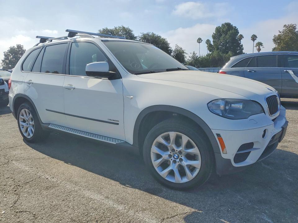 2012 BMW X5 XDRIVE35I — Фото 4 из 13