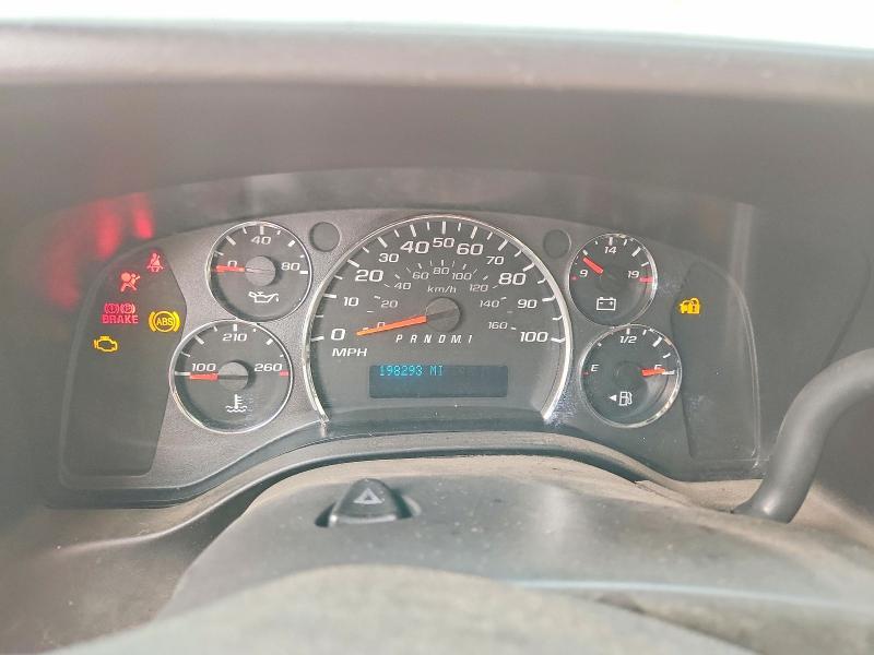 1GB0G2BA4B1108863 2011 CHEVROLET BUS photo no. 8