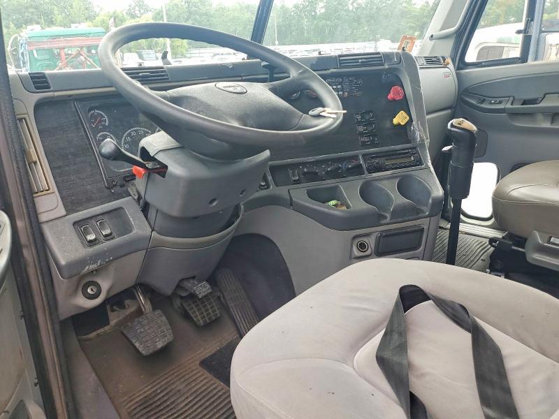 2007 FREIGHTLINER CONVENTIONAL COLUMBIA — Фото 8 из 13