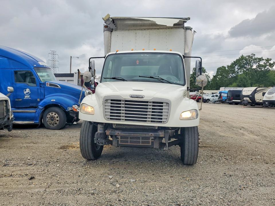 2015 FREIGHTLINER M2 106 MED - SEMI TRUCK — Фото 5 из 12