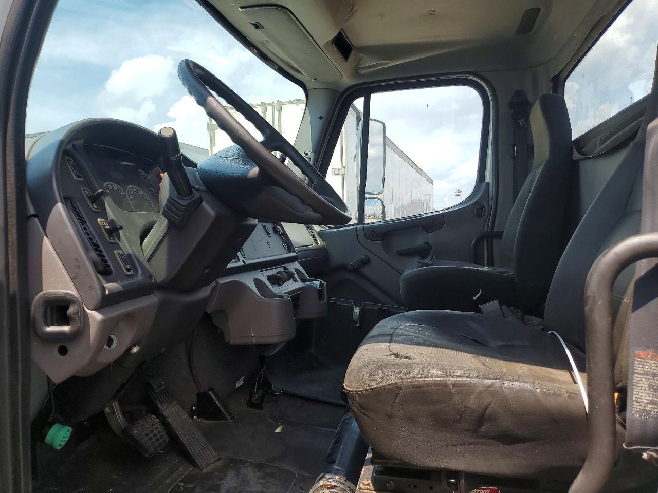 2012 FREIGHTLINER M2 106 MEDIUM DUTY — Фото 7 из 12