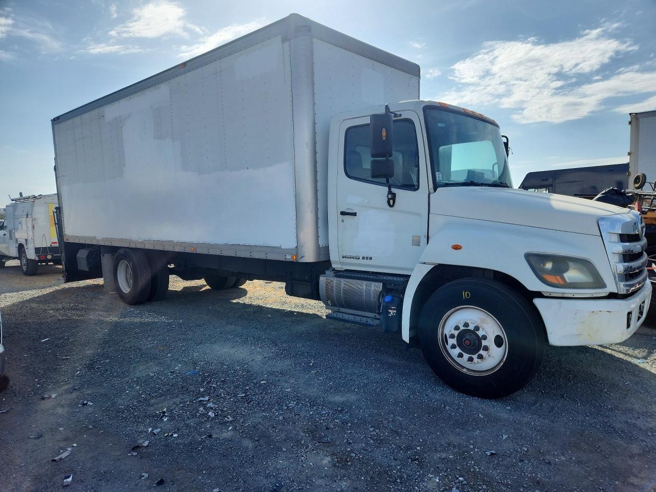 2014 HINO 258/268 BOX TRUCK — Фото 4 из 10