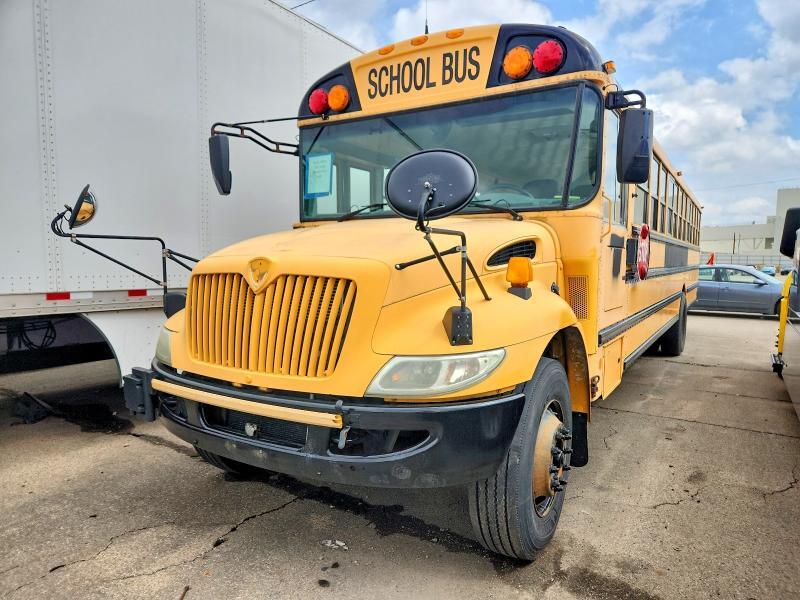 2009 IC CORPORATION CE SERIES SCHOOL - SCHOOL BUS — Фото 2 из 10