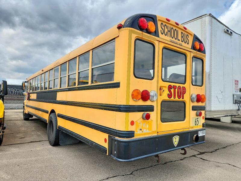 2009 IC CORPORATION CE SERIES SCHOOL - SCHOOL BUS — Фото 3 из 10