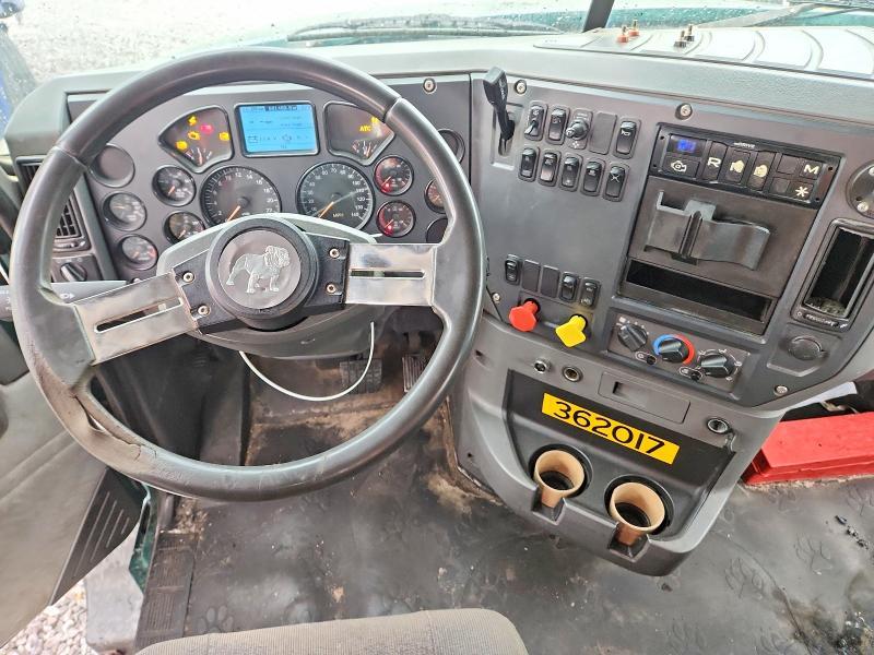 2017 MACK CXU612 SEMI TRUCK — Фото 8 из 13