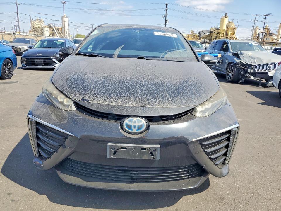 JTDBVRBD1GA000303 2016 TOYOTA MIRAI photo no. 5