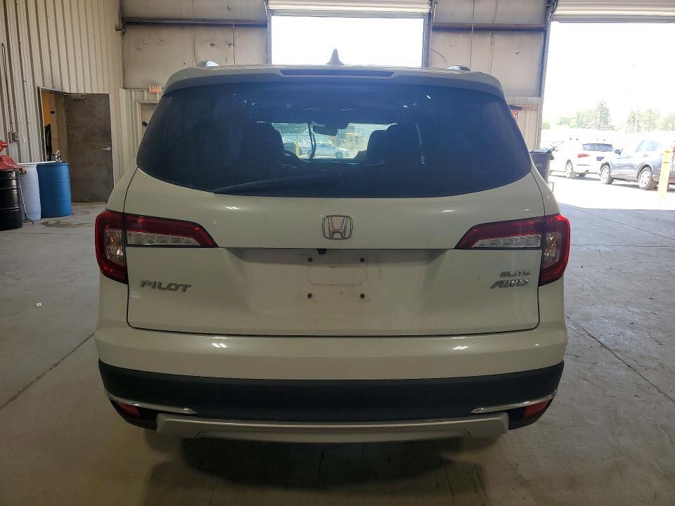 2021 HONDA PILOT ELITE — Фото 6 из 13