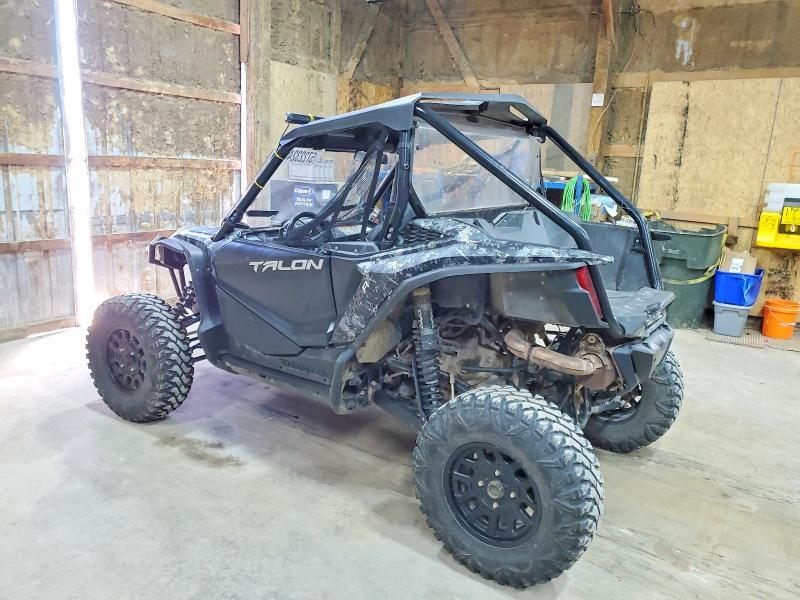 1HFVE05B0M4200334 2021 HONDA TALON photo no. 3